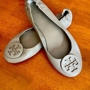 Tory Burch Minnie flats
